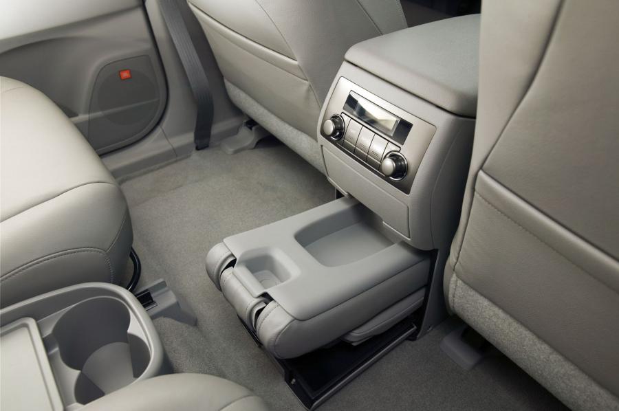  Toyota Highlander 2008 года  (фото 6 из 34)